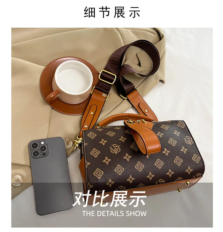 2025 New Boston Bag for Women Fashion Printed Pillow Bag Wide Strap Shoulder Crossbody Bag Casual Work