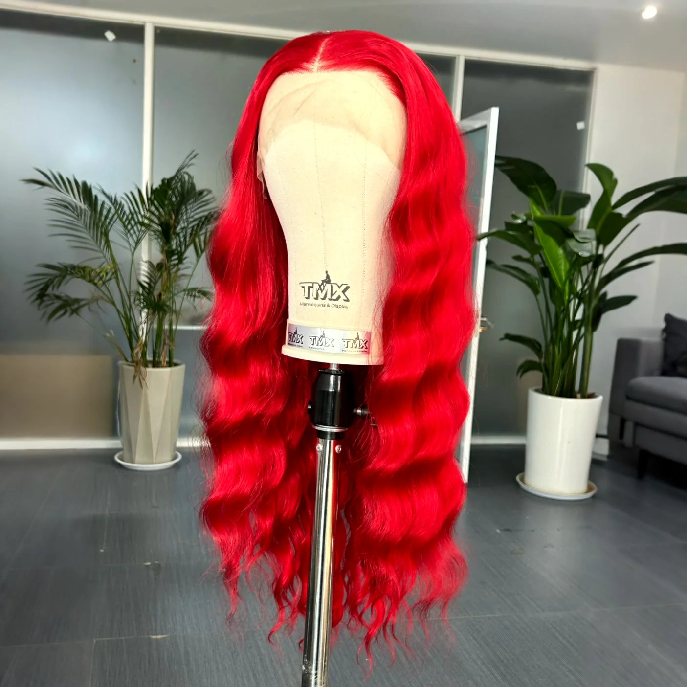 Long Red Wavy Wigs for Women Synthetic Hair Middle Part Natural Curly Loose Deep Wave 13X4 Lace Front Wigs for Daily Party