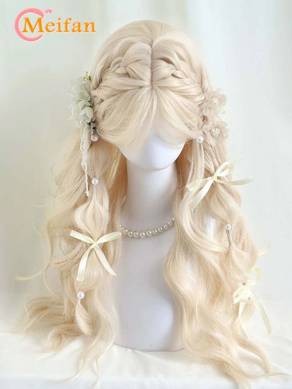 Long Blonde Wavy Synthetic Wigs with Bangs Cosplay Lolita Party Hair Wigs for Women Natural Wig Daily Use Halloween Wig